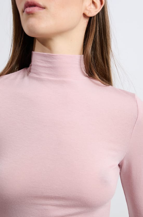 Long-sleeved high neck T-shirt;${refinementColor}