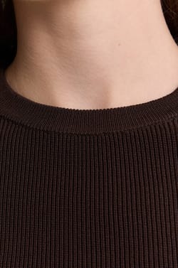 Pull &agrave; manches courtes en maille;${refinementColor}