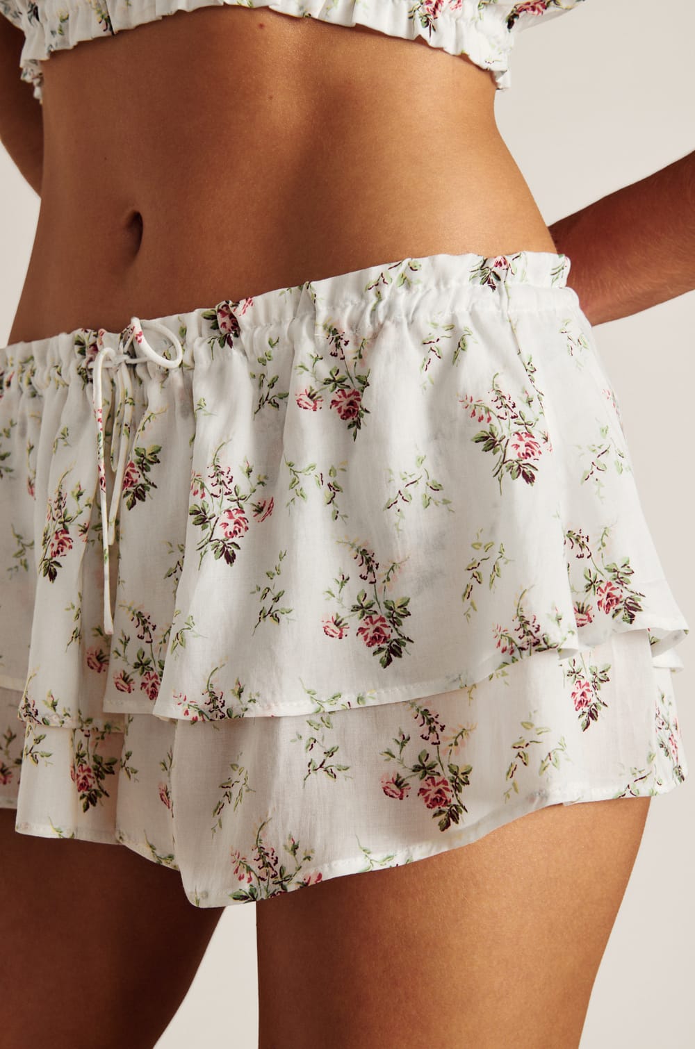 Short &agrave; motifs;${refinementColor}