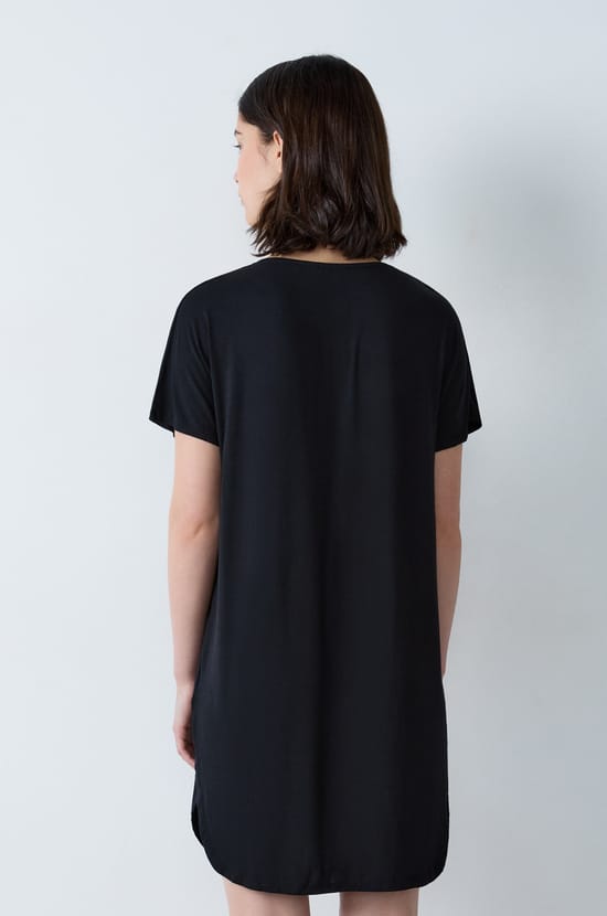 Modal nightshirt with lace neckline;${refinementColor}