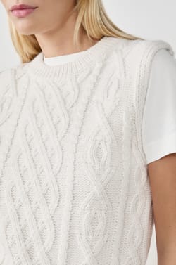 Pull sans manches;${refinementColor}