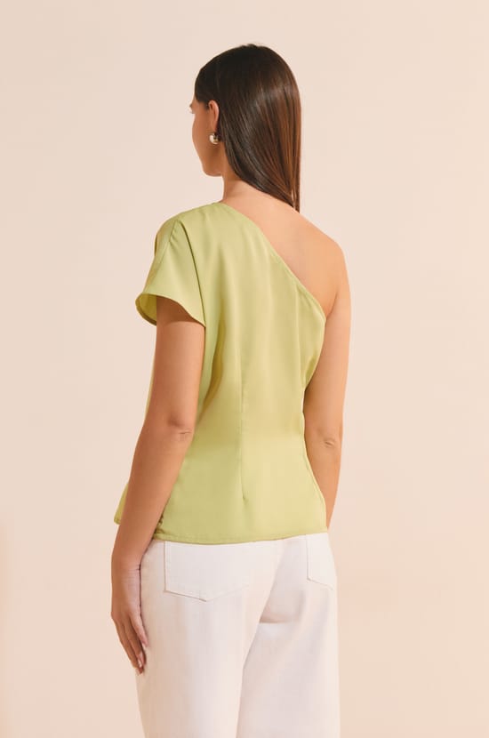 Asymmetrical Flowy Top;${refinementColor}