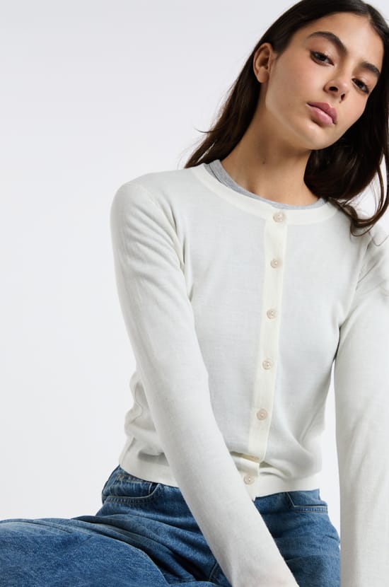 Cardigan en laine;${refinementColor}