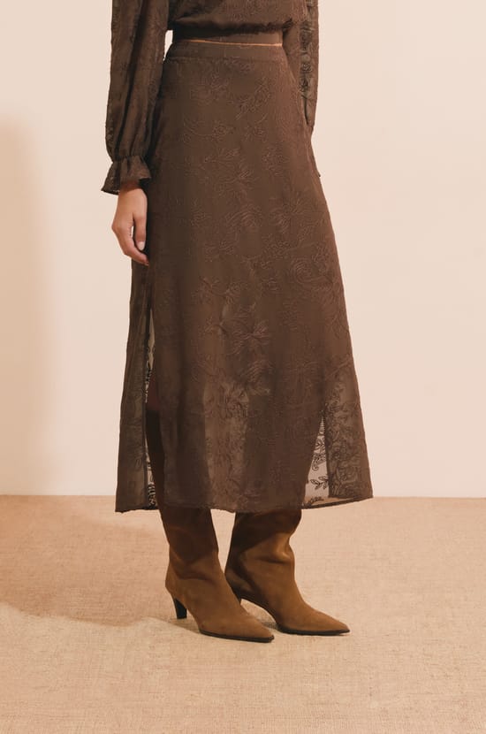 Jupe longue avec d&eacute;tails broderie;${refinementColor}