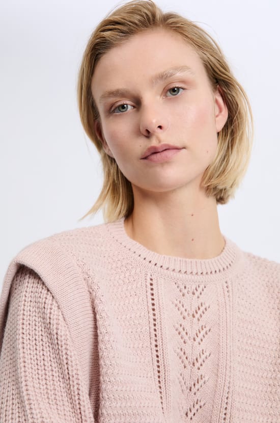 Pull à épaulettes avec laine;${refinementColor}