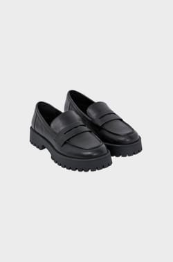 Mocassins en cuir;${refinementColor}