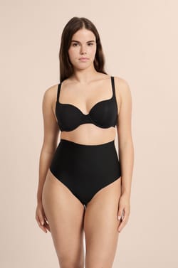 Tvaruj&iacute;c&iacute; tanga - siln&aacute; podpora;${refinementColor}