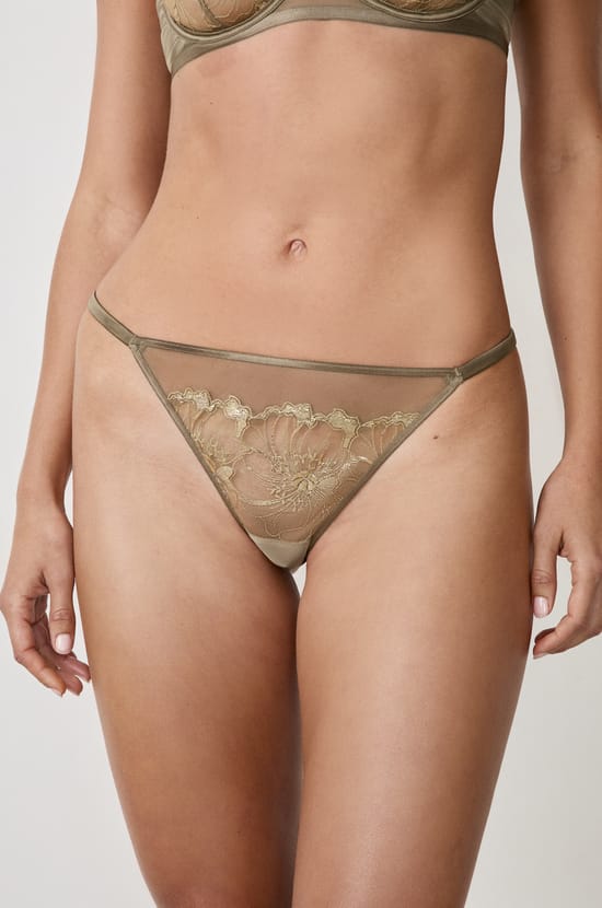 String aus besticktem Tüll;${refinementColor}