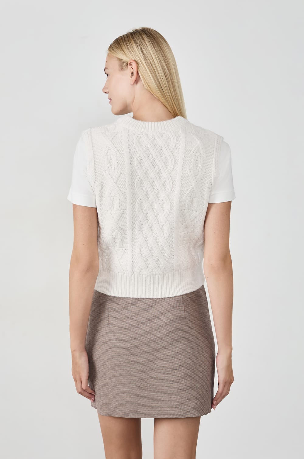 Pull sans manches;${refinementColor}