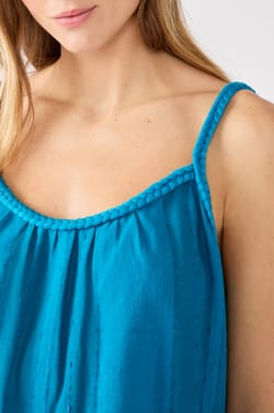 Plážové šaty;${refinementColor}