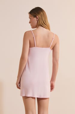 Nuisette courte &agrave; d&eacute;tails en dentelle &agrave; pois;${refinementColor}