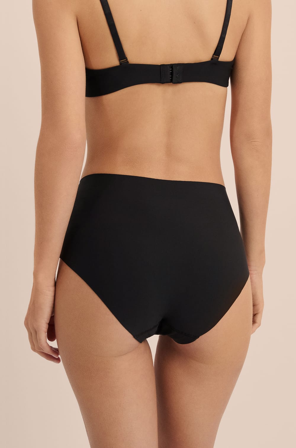 Culotte midi en microfibre;${refinementColor}