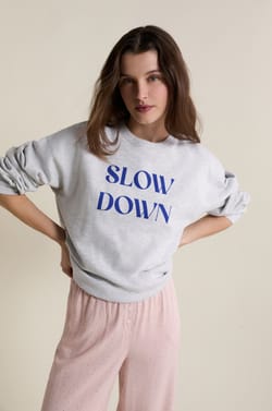 Sweatshirt de pyjama avec &eacute;criture en coton;${refinementColor}