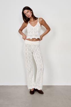 Pantalón de punto con diseño;${refinementColor}
