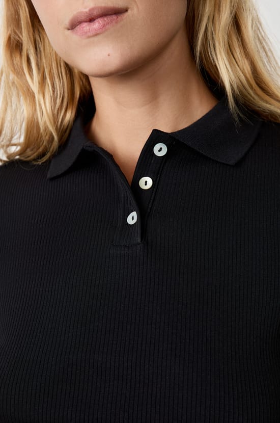 Short-sleeved polo shirt;${refinementColor}