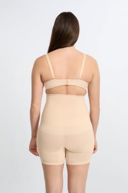 Ultra high-waisted shaping brief - strong support;${refinementColor}
