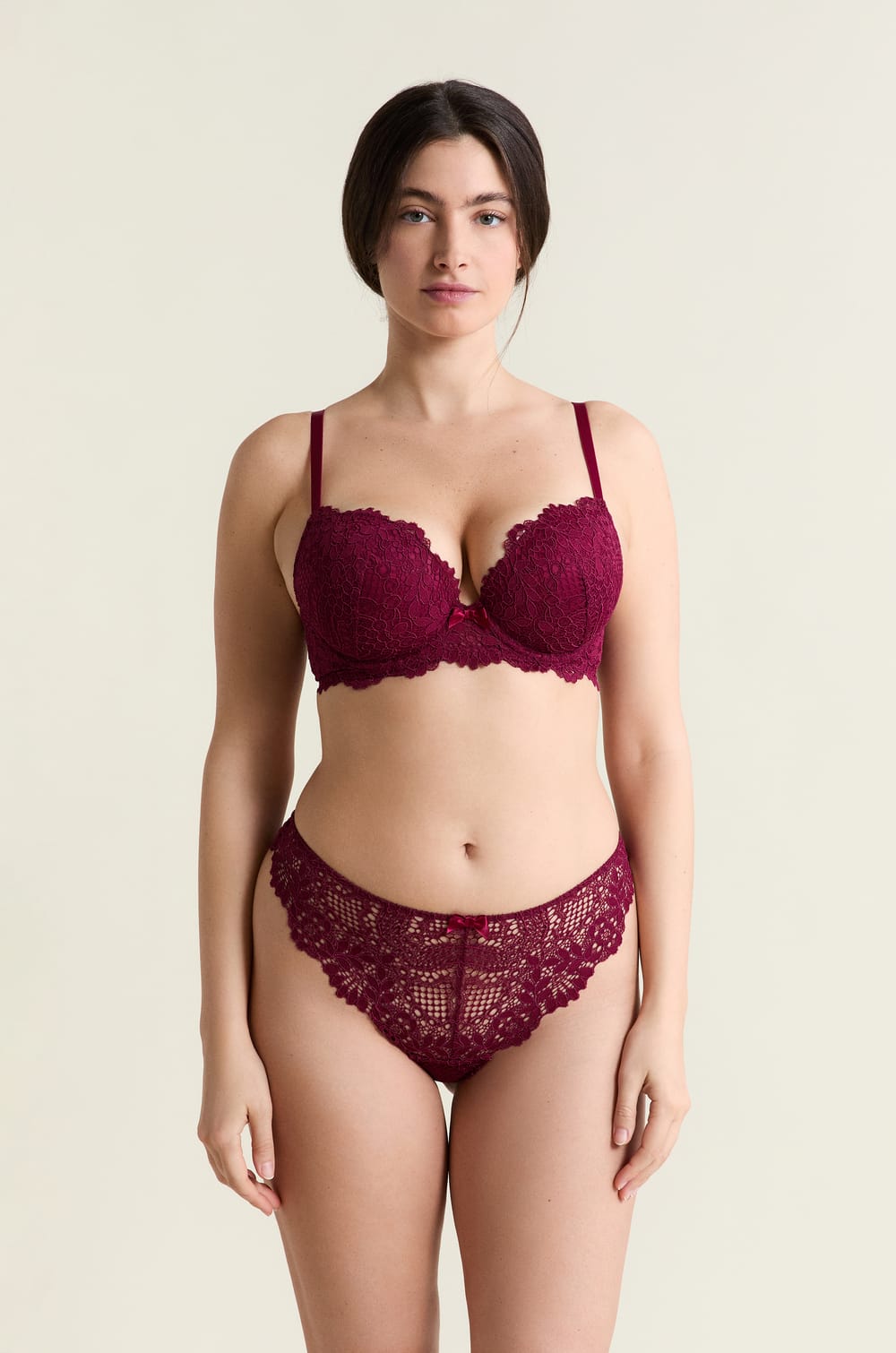 Soutien-gorge N.5 - Le coques fines plongeant;${refinementColor}