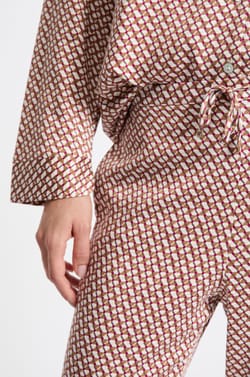 Pantalon de pyjama à motifs;${refinementColor}