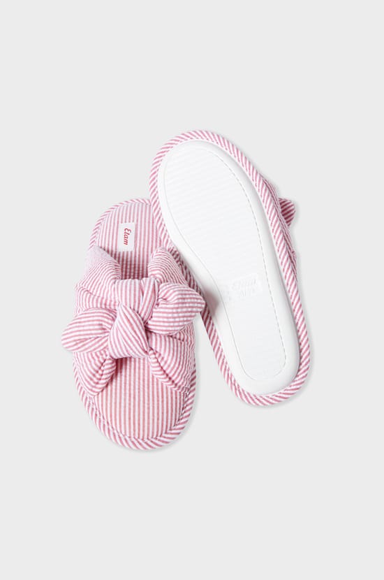 Chaussons tongs à rayures;${refinementColor}