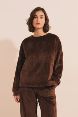 Pull col rond avec motifs tress&eacute;s;${refinementColor}