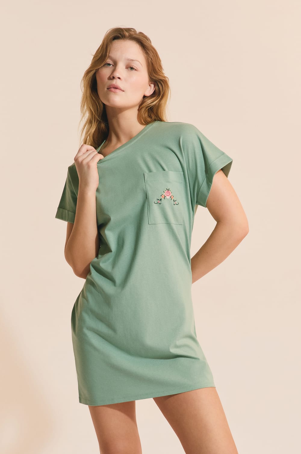 Chemise de nuit en coton;${refinementColor}