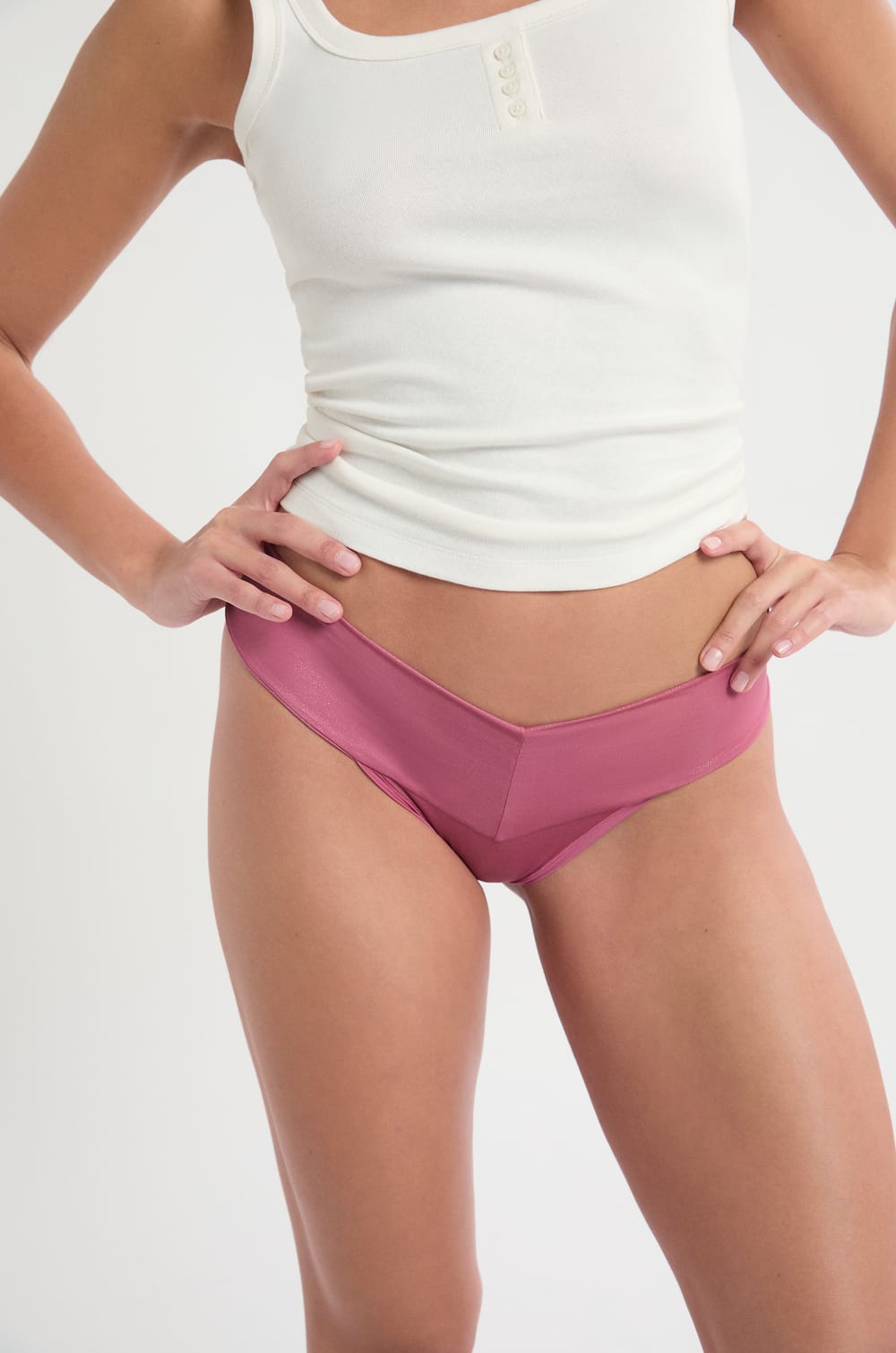 Microfibre Tanga;${refinementColor}