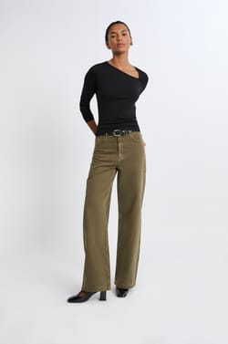 Camiseta de manga larga con cuello asim&eacute;trico de algod&oacute;n;${refinementColor}