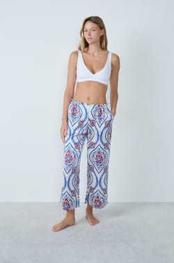 Pantalón de pijama estampado;${refinementColor}