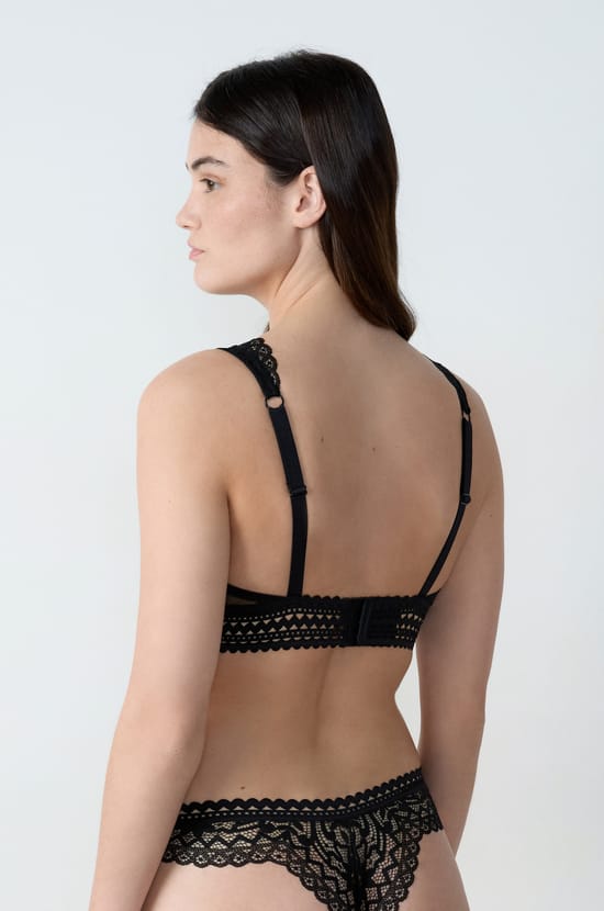 Bra No. 8 - The Wireless Triangle Bra;${refinementColor}