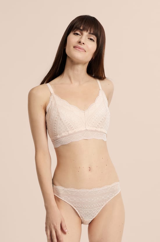 Soutien-gorge triangle sans armatures post-mastectomie;${refinementColor}