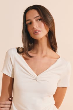 T-shirt col V;${refinementColor}