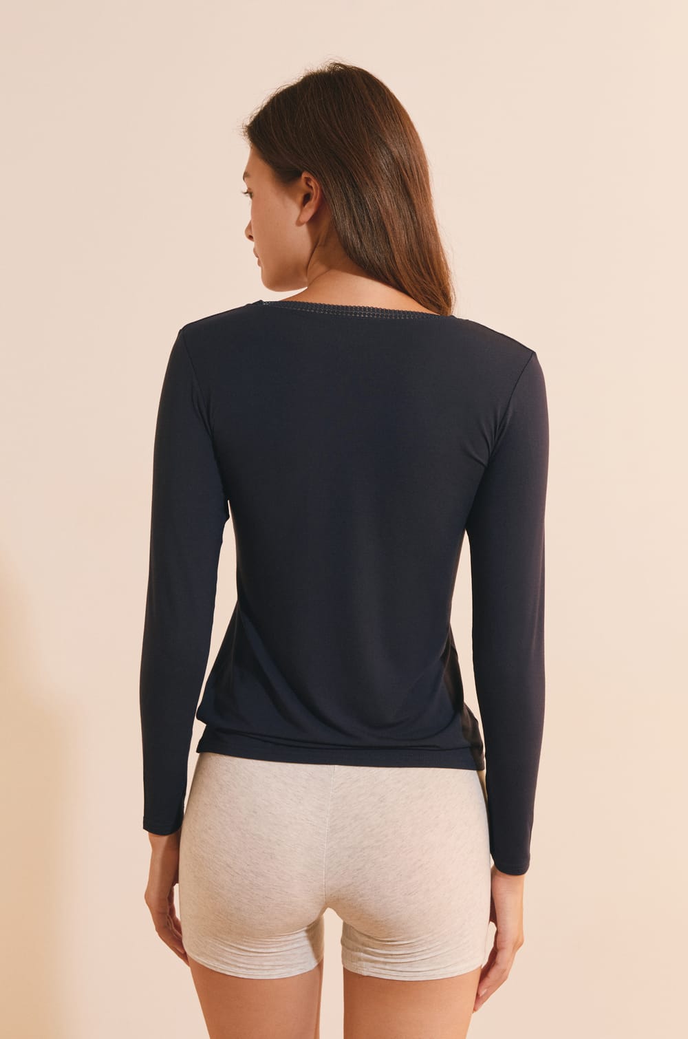 T-shirt col V maille thermique;${refinementColor}