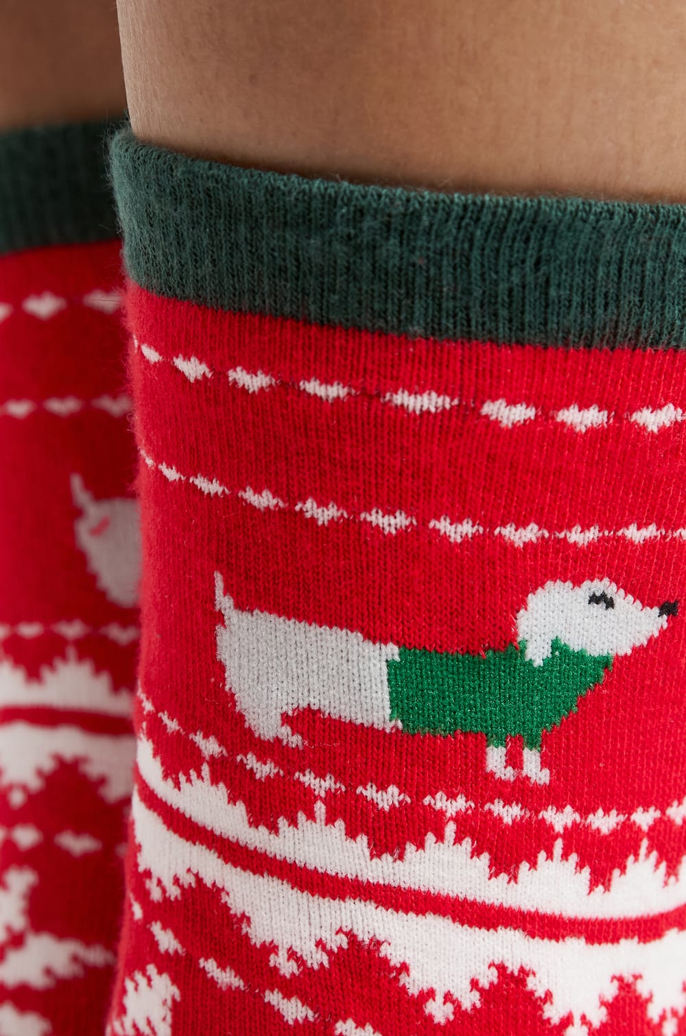 Chaussettes à motifs en maille fine;${refinementColor}