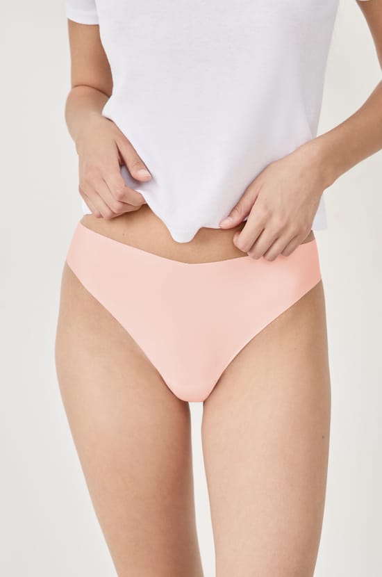 Tanga en microfibre;${refinementColor}