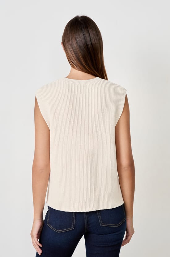 Sleeveless Sweater;${refinementColor}