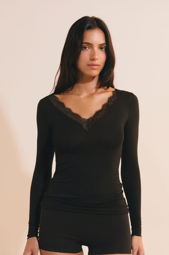 Thermal V-neck T-shirt with cashmere;${refinementColor}