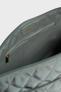SPE RU Trousse matelassée;${refinementColor}