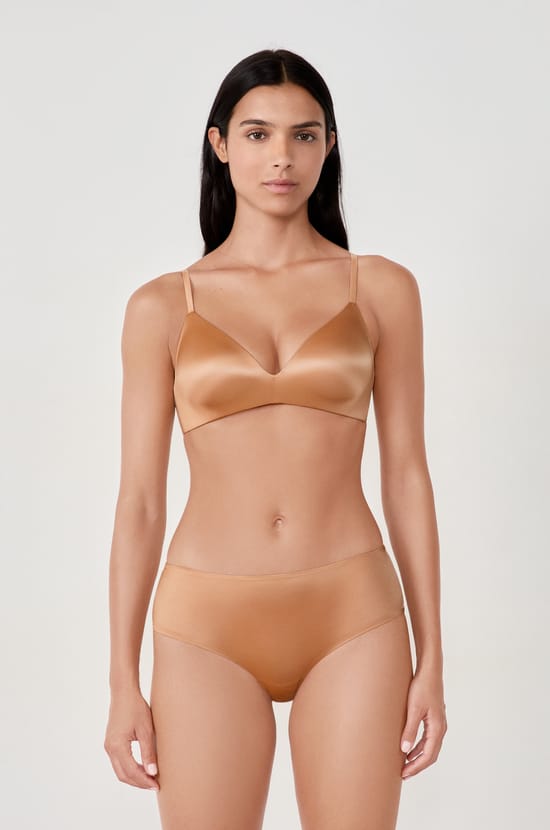 Shorty en microfibre satin&eacute;e;${refinementColor}