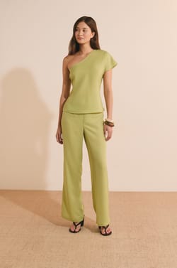Pantalon large satin&eacute;;${refinementColor}