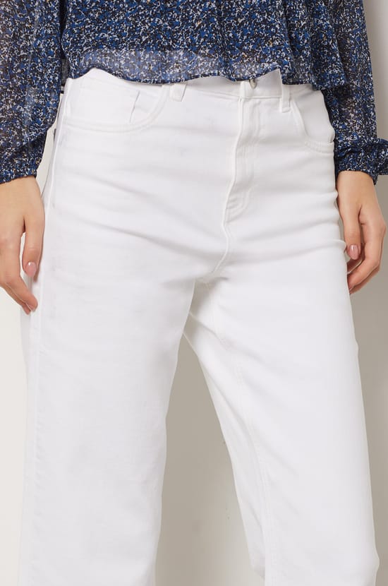 Wide-leg 7/8 Jeans;${refinementColor}
