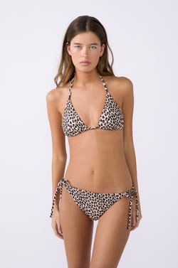 Triangle bikini top with leopard print;${refinementColor}