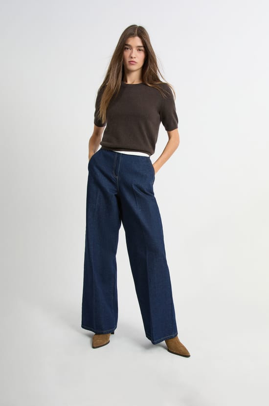 Short-sleeved cashmere sweater;${refinementColor}