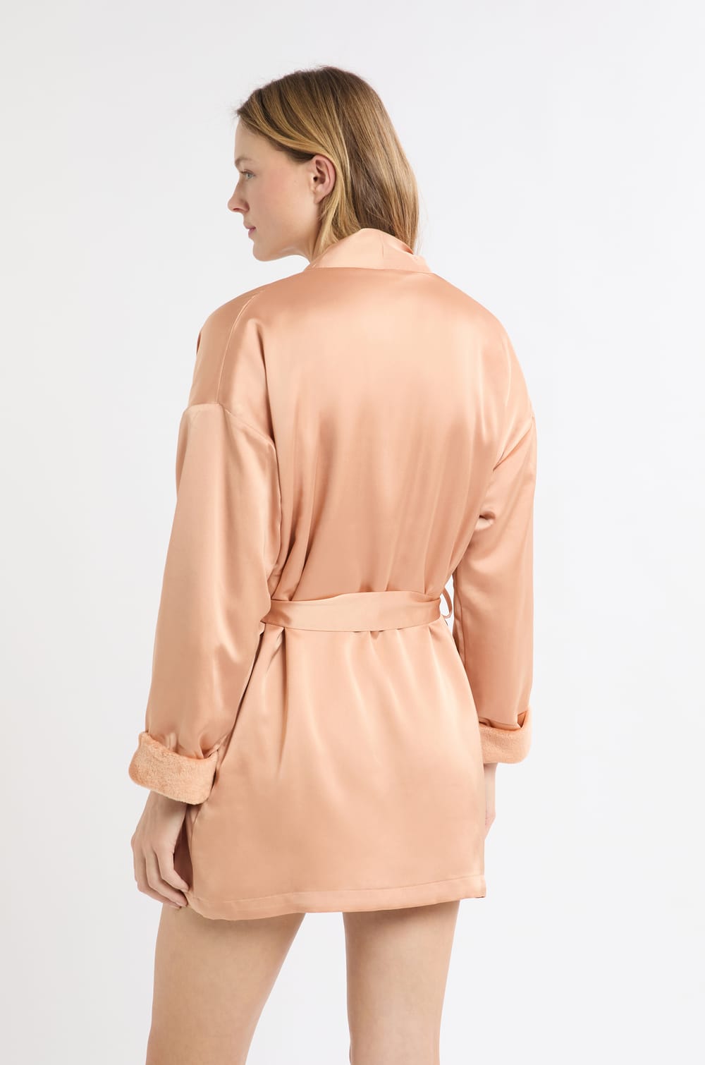 Satijnen kamerjas;${refinementColor}