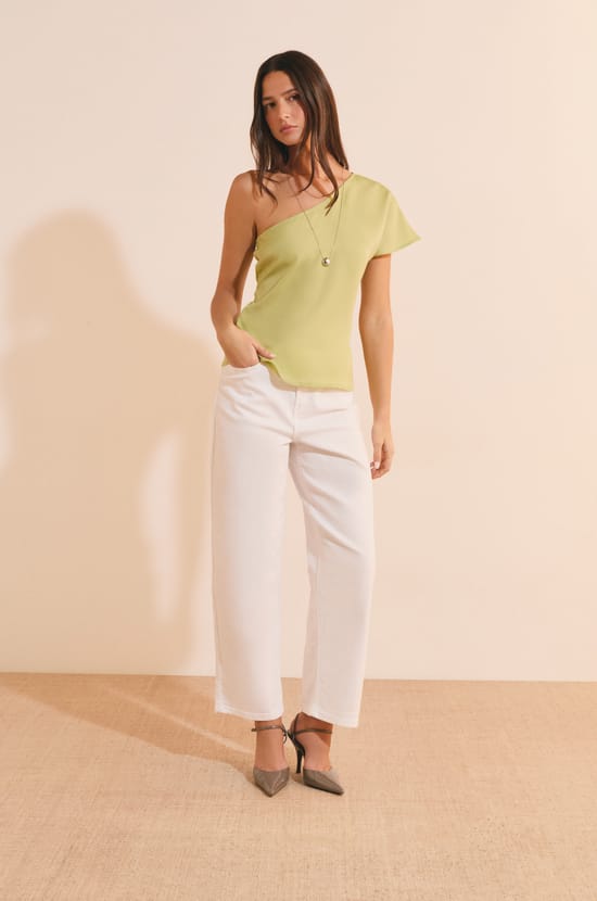 Asymmetrical Flowy Top;${refinementColor}