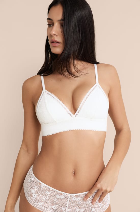 Bra N.8 - The Lace Triangle;${refinementColor}