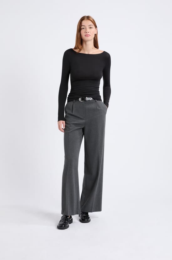 Koszulka termiczna z dekoltem ł&oacute;dka;${refinementColor}