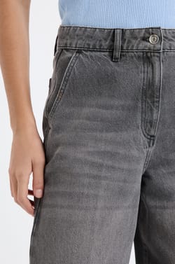 Jean large en coton;${refinementColor}