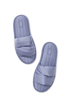 Zapatillas tipo chancla;${refinementColor}