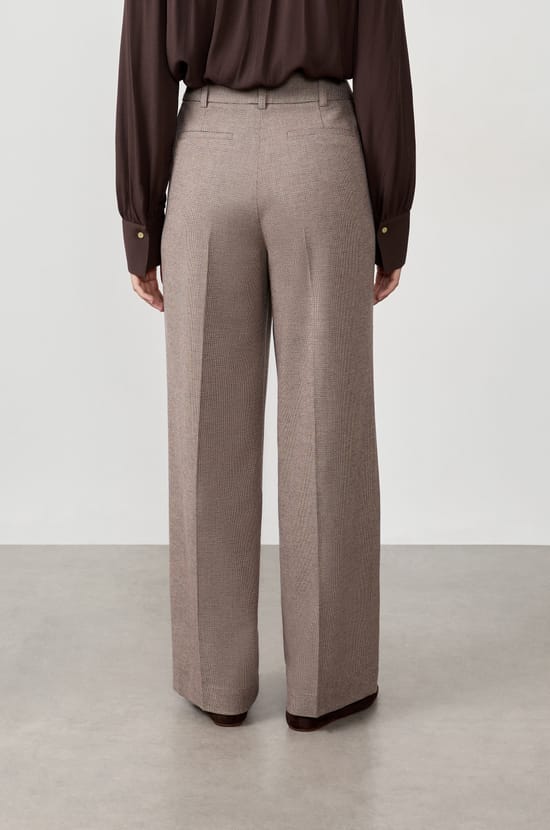 Pantalon coupe large;${refinementColor}