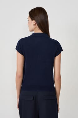 Polo manches courtes à boutons;${refinementColor}
